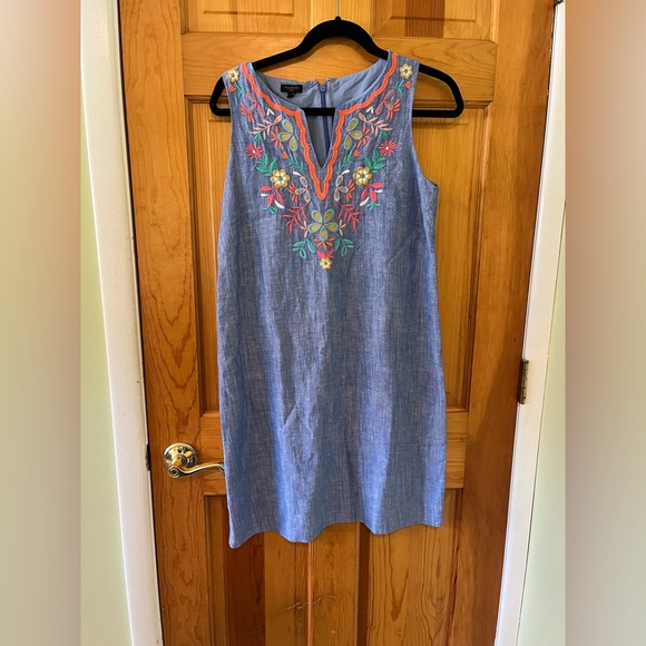 Talbots Embroidered Linen Shift Dress Size 6P Blue Preppy Lined Floral - Picture 2 of 9
